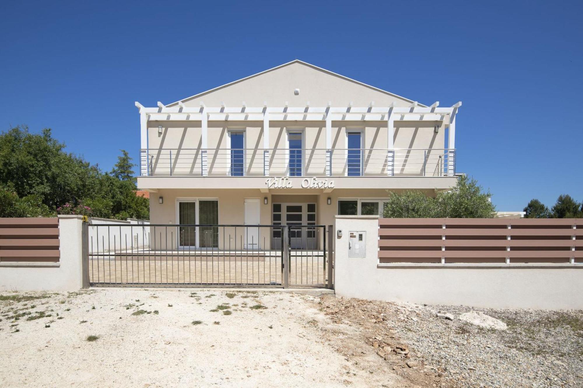 Villa Olivia - New And Modern House With Pool, Souna, Jacuzzi & Playground, Liznjan - Istra Bagian luar foto