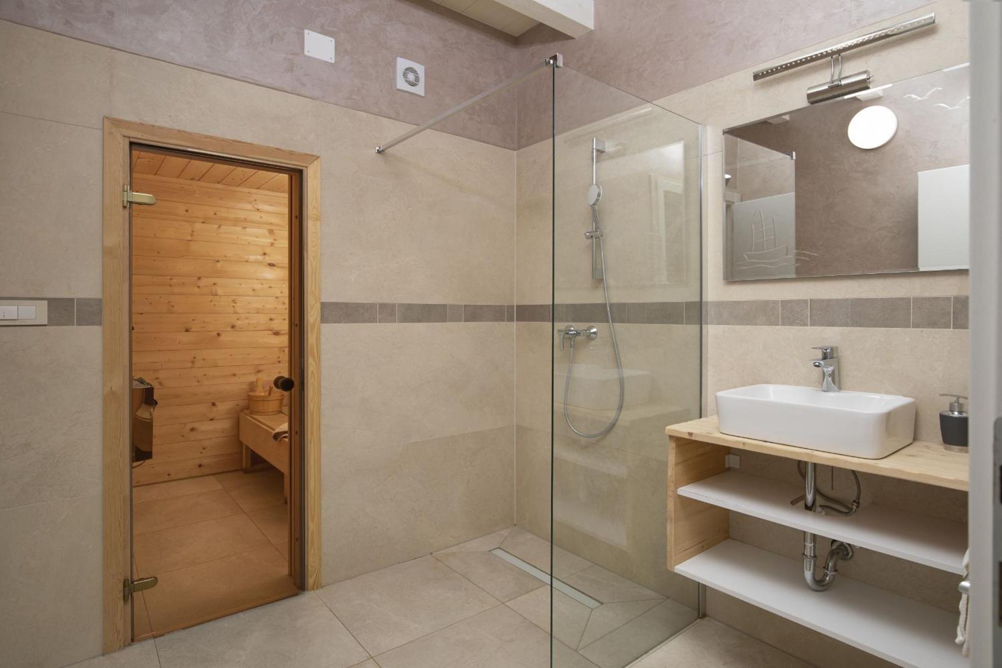 Villa Olivia - New And Modern House With Pool, Souna, Jacuzzi & Playground, Liznjan - Istra Bagian luar foto